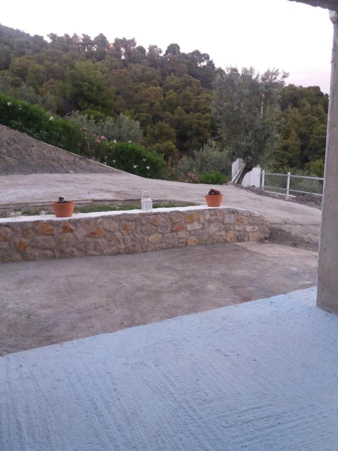 Апартаменты Nera'S View Epidaurus Экстерьер фото